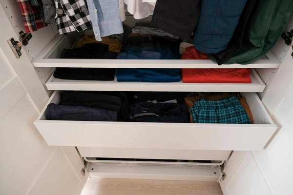 Quels sont les basiques d'une garde-robe automnale?