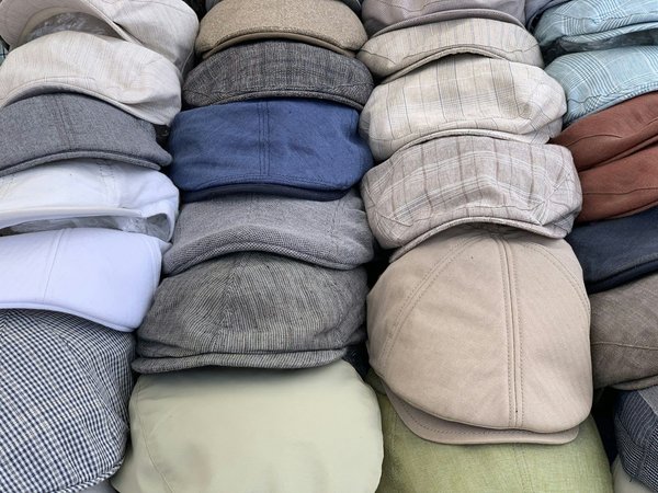 Casquette gavroche pour homme : histoire et conseils de port de l'accessoire