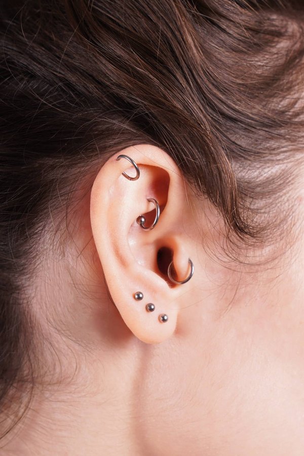 Piercings oreille conch : les modèles les plus rechercher sur le marché